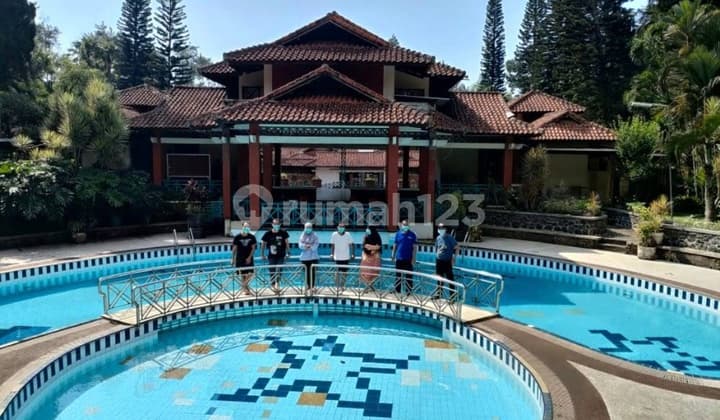 2054. For Sale: Hotel and Cottages in the Trawas Prigen Pasuruan Area