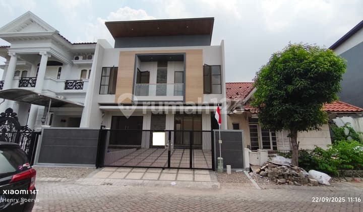 1861. DIJUAL RUMAH CITRALAND UTAMA INTERNATIONAL VILLAGE SURABAYA