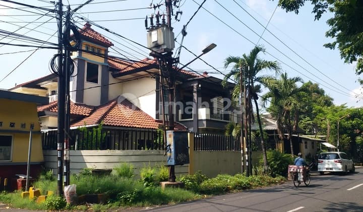 1920. Rumah Dijual Rungkut Asri Tengah Surabaya