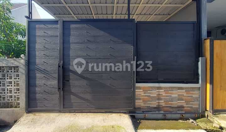 For Sale, Ready-to-Occupy House, Graha Sukolilo Regency, East Surabaya