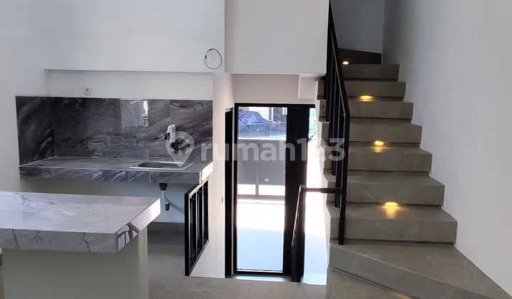 4 Rumah Baru, The Casual Purimas Regency, Purimas, Surabaya