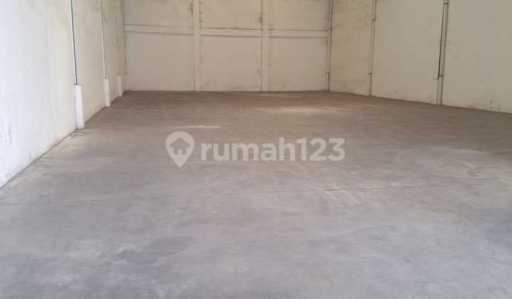 Casa Krikilan Warehouse A-15, Poros Street, Krikilan, Driyorejo, Gresik Casa Krikilan Warehouse A-15, Poros Street, Krikilan, Driyorejo, Gresik