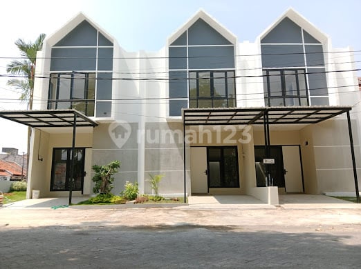 Dijual Rumah Baru, Rungkut Asri Timur, Surabaya Timur