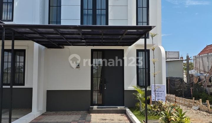 East Coast Avenue, Medayu, Rungkut, Surabaya East Coast Avenue, Medayu, Rungkut, Surabaya