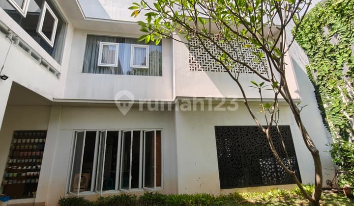 Dijual Rumah Villa Bali Mewah Asri Rumah Hook Ngantong di Alam Sutera Tangerang