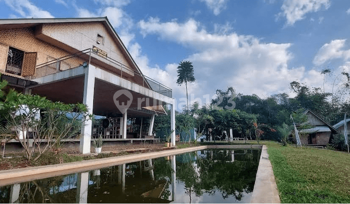 Dijual Villa dilahan luas di Margahurip Banjaran Bandung