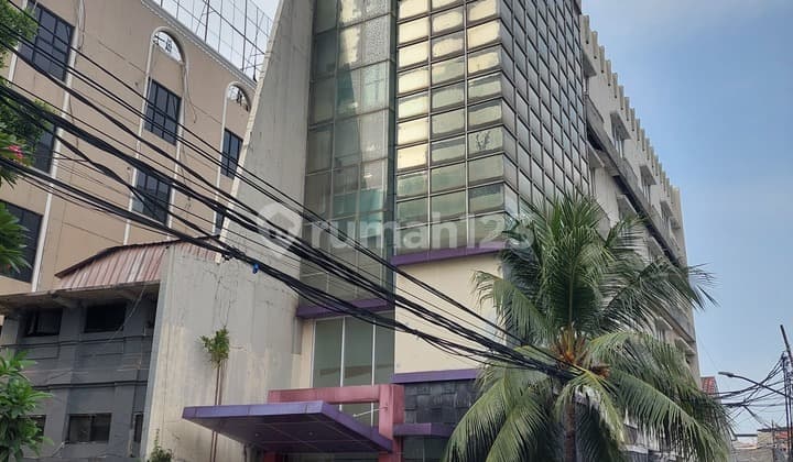 Gedung Kantor di Lokasi Strategis, Turun Harga, Lepas Cepat!