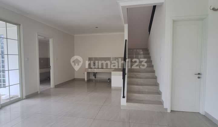 Rumah Mewah Hunian Nyaman di Podomoro Park Buah Batu Bandung