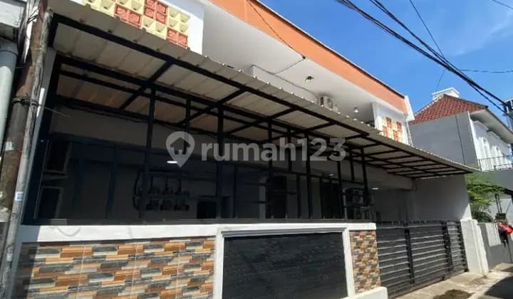Kostan's House, West Tebet Dalam