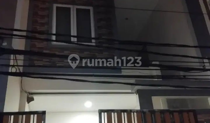 Rumah Minimalis Modern Pademangan