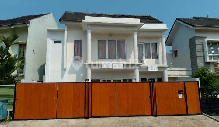 Rumah 2 Lantai di Perum Serpong Park Serpong Utara Tangerang Selatan LT 181M2 Cash Only