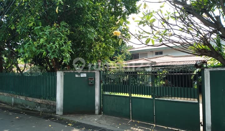 Rumah Murah Asri Halaman Luas di Kavling Pdk Permai Rempoa Tangerang Selatan Lt 1.250M2 H. 6.8Mly Murah Cash Only