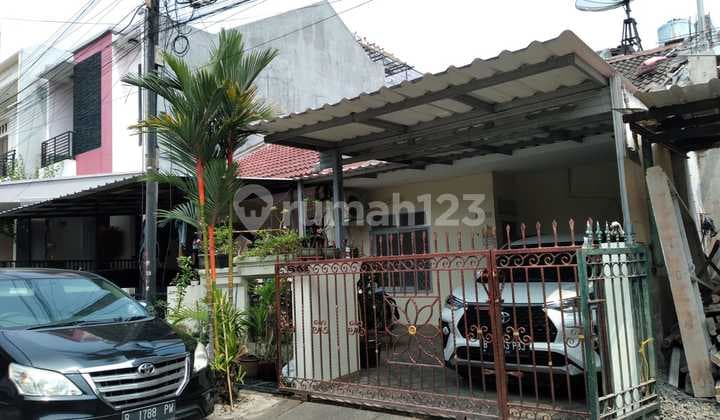 Rumah Lama di Perum Taman Kedoya Permai Kebon Jeruk Jakbar