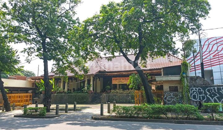 Bangunan Resto.komersil di Jl Kemang Raya Jakarta Selatan LT 1.124M2 Jarang Ada Murah