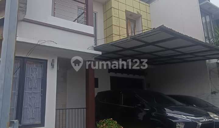 2-Storey House on Jl Mampang Prapatan 9, Tegal Parang, South Jakarta, Land Area 160m², Cash Only