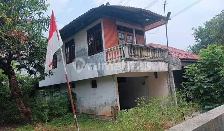 Rumah Lama Hoek 2 Lantai di Jl Pertambangan Pondok Bambu Duren Sawit Jakarta Timur LT 730M2 Cash Only Murah Cocok Invest