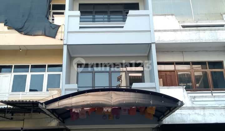 Ruko Komersil 3 Lantai di Komplek Ruko Duri Kosambi Cengkareng Jakarta Barat LT 71M2 Cash Only