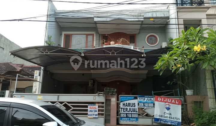 2-Story House In Perum Puri Indah Jl Kembang Agung Kembangan West Jakarta Land Area 160m2 Cash Only