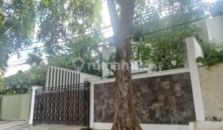 Asri 2-Storey House on Jl Malinjo, Pejaten Barat, Pasar Minggu, South Jakarta, Land Area 480M2, Cash Only