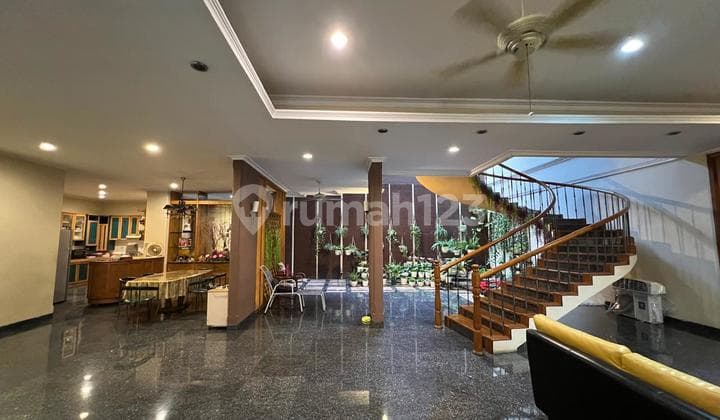 Dijual Rumah Mewah di Pantai Mutiara