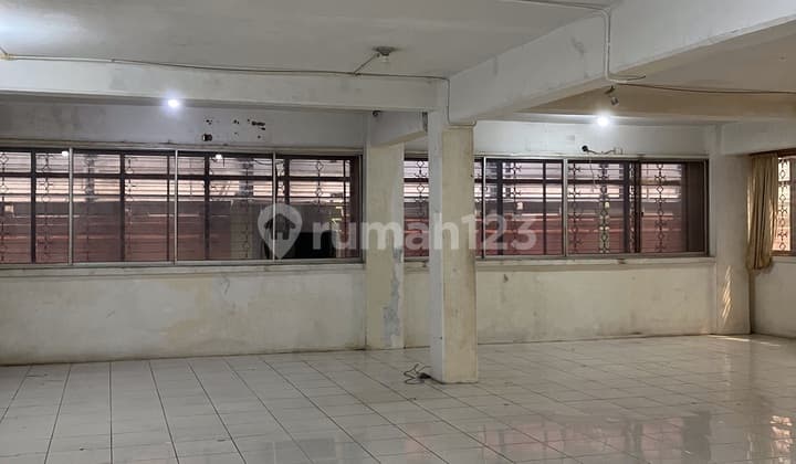 For Rent Office Space Plus Warehouse in Glodok Central Jakarta.