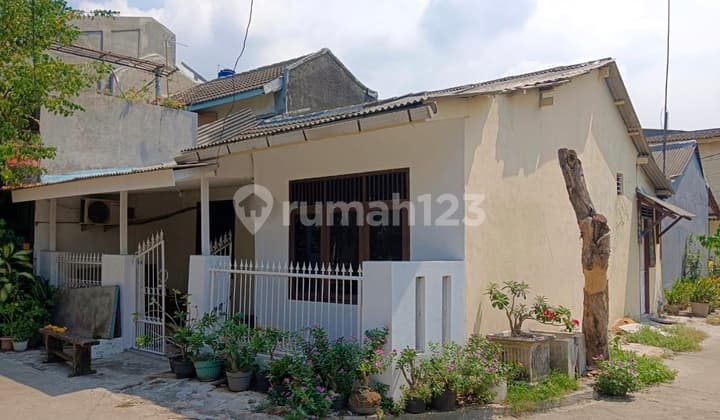 Rumah Hoek Dijual Di Taman Wisma Asri Bekasi