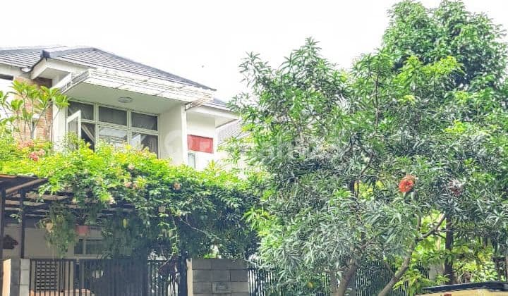 Rumah Mewah Semi Furnished Ada Kolam Renang Pribadi di Metland Cakung Jakarta Timur Harga Nego