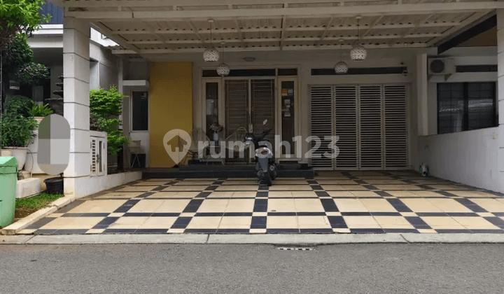 Rumah Dekat Mall Di Cluster Acasia Summarecon Bekasi