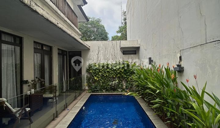 Exclusive Cluster Serenia Hills Pool