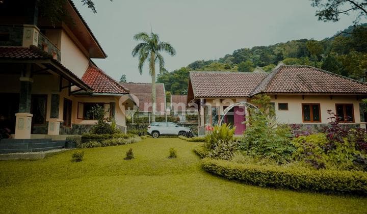 Jual Villa Puncak Ciloto Masih Dingin SHM Full Furniture
