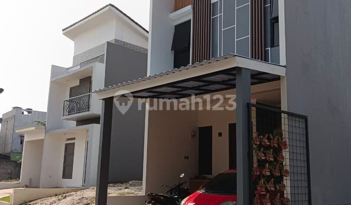 Rumah 2 Lantai di Bintaro SHM dekat BSD Plaza dan Tol Serpong