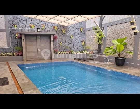 Jual Villa Puncak Tugu Selatan Kolam Renang Full Furnitur
