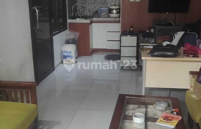 Cikutra Bandung House Strategically Located, suitable for Business, Office, Private Residence.