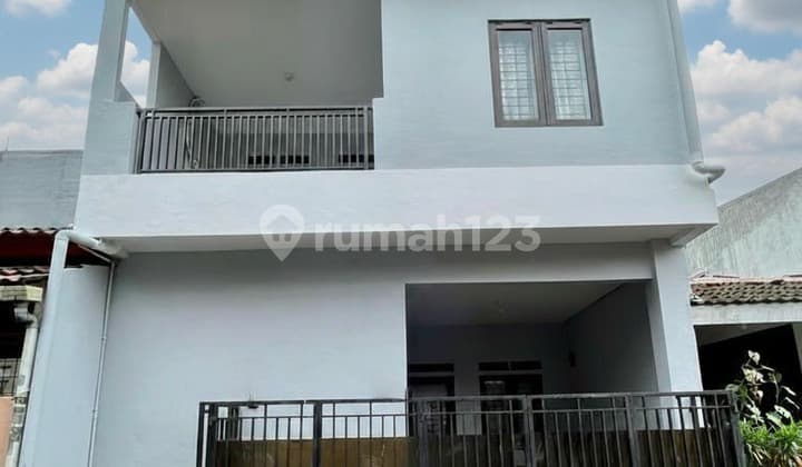 Rumah 2 Lantai di Sawah Baru, Ciputat
