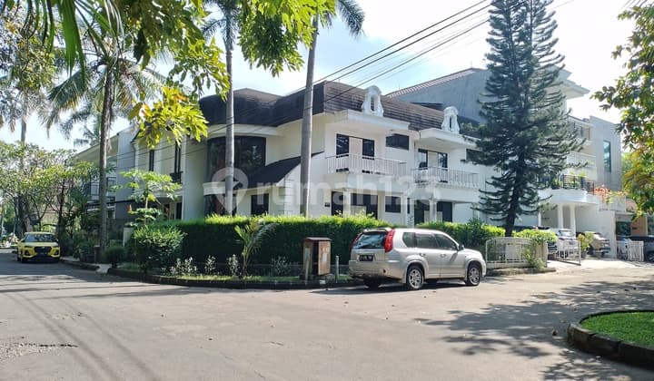 Miliki rumah 2 lantai dalam komplek