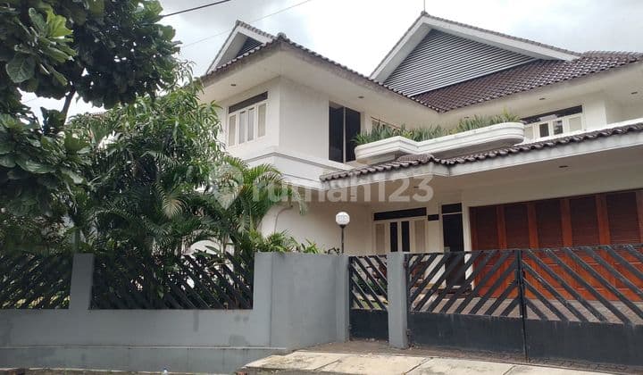 Rumah di Komplek Tenang Bintaro Sektor 2 Lokasi Strategis Termurah