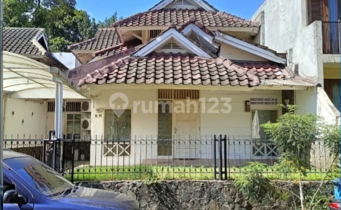 Single Story House in the Taman Rempoa Indah Complex.