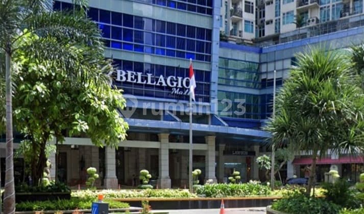 Ruang Kantor di Bellagio Residence Mega Kuninganharga Miring