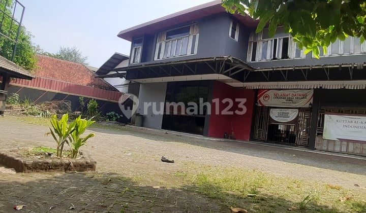 Ruang Usaha luas di Jl. Soleh iskandar Bogor