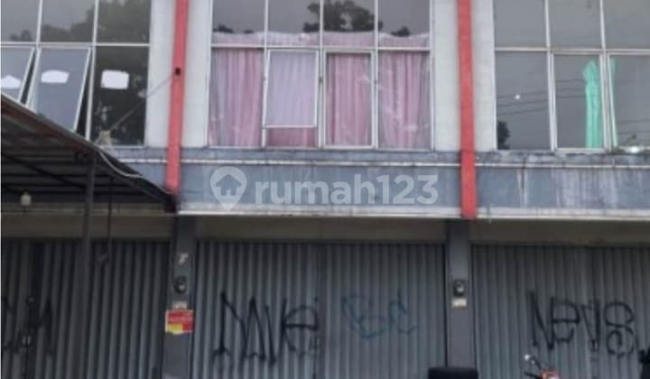 Ruko 2lt di Jl. Raya pemda/jl. Karadenan sukaraja kab. Bogor