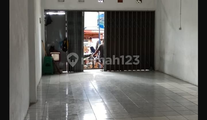 Ruko 2 lt di Jl. Merdeka kel. Menteng kec. Bogor Barat kota Bogor