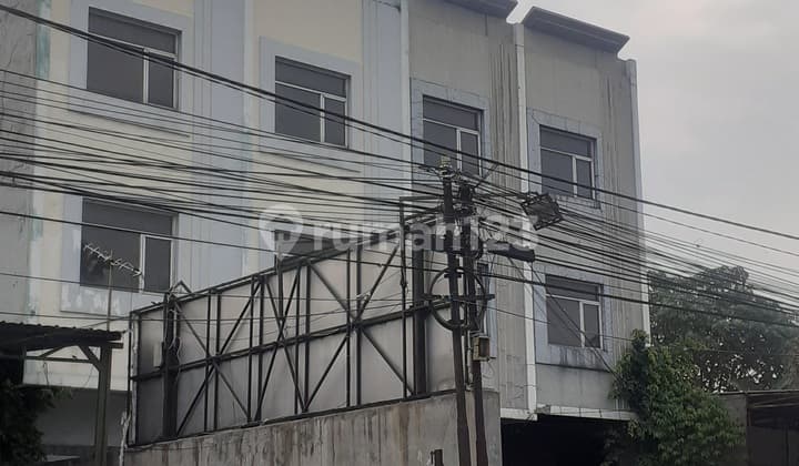 Ruko 3lt Di Jl Merdeka Kel. Kebon Kelapa Kota Bogor