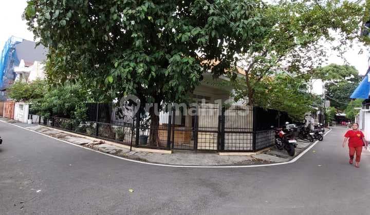 Rumah Murah 1 Lantai SHM Cash Only di Kesehatan Vii, Petojo, Jakarta Pusat