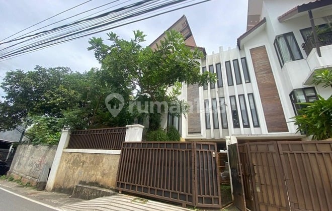 Rumah Murah 2 Lantai SHM Cash Only di Syarpa, Cigajur, Jakarta Selatan