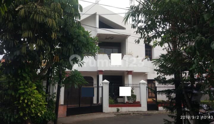 Rumah Murah 2 Lantai SHM Cash Only di Bintaro Jaya, Pesanggrahan, Jakarta Selatan