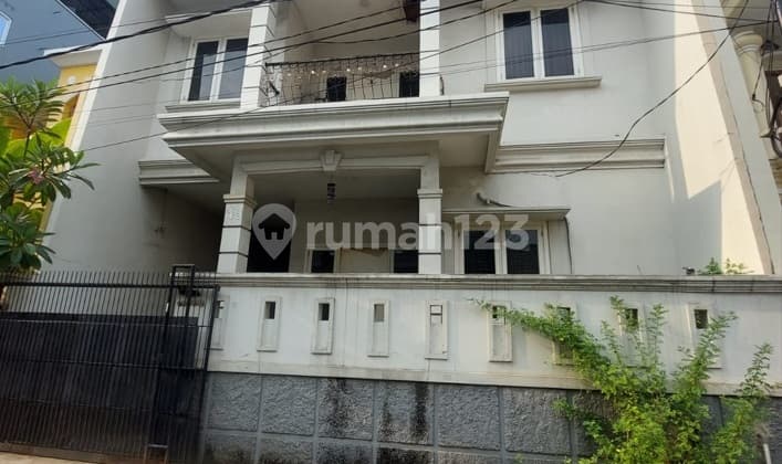 For Sale 2-Storey House with SHM in Satria V, Grogol Petamburan, West Jakarta