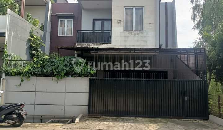 For Sale 2-Story House in Strategi 3, Joglo, West Jakarta