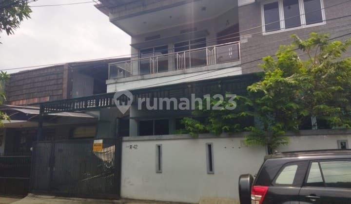 Rumah Murah 2 Lantai SHM Cash Only di Mangga 18 , Duri Kepa, Jakarta Barat