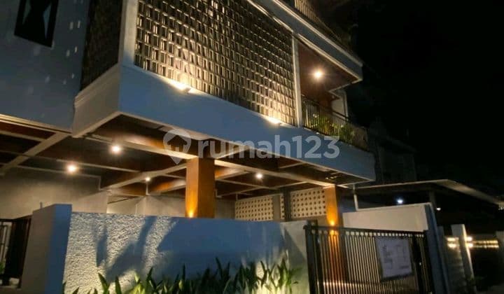 Exclusive Boarding House With Rooftop & GWK View, Jimbaran