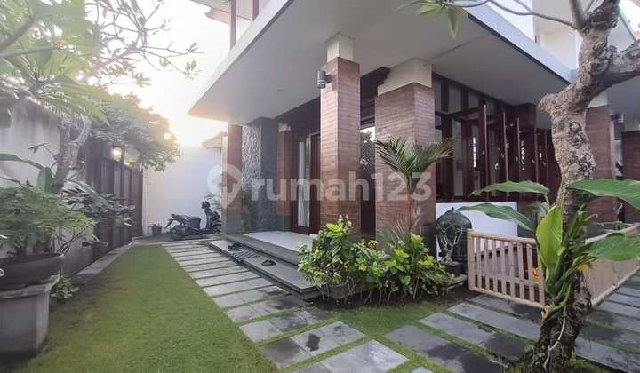 Minimum 3 Years Upfront Payment
Beautiful House in Sanur